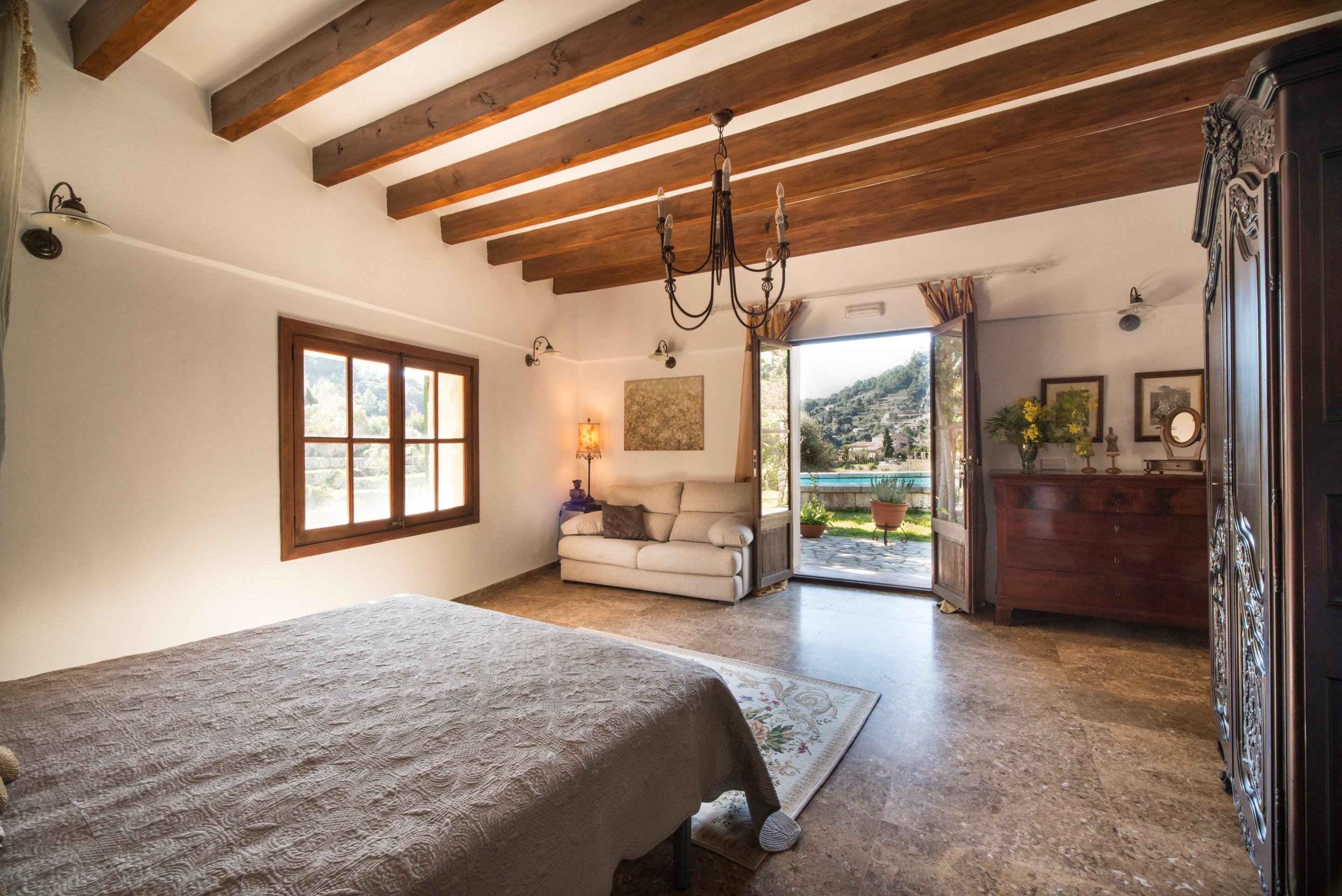 Hotel Sa Vall 3*